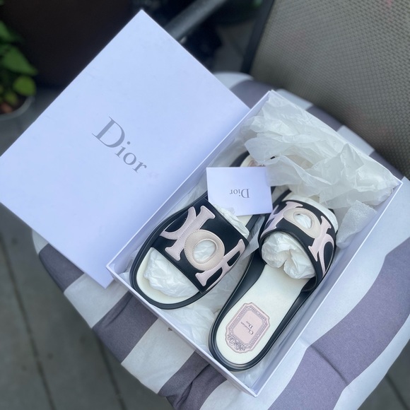 RARE💯AUTH DIOR 38.5 8Marina leather slides 8.5 white black pink sandal in Box - Picture 1 of 16